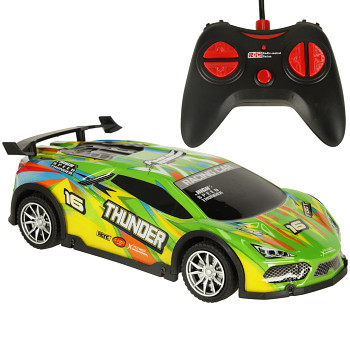 RC sportovní auto zelené